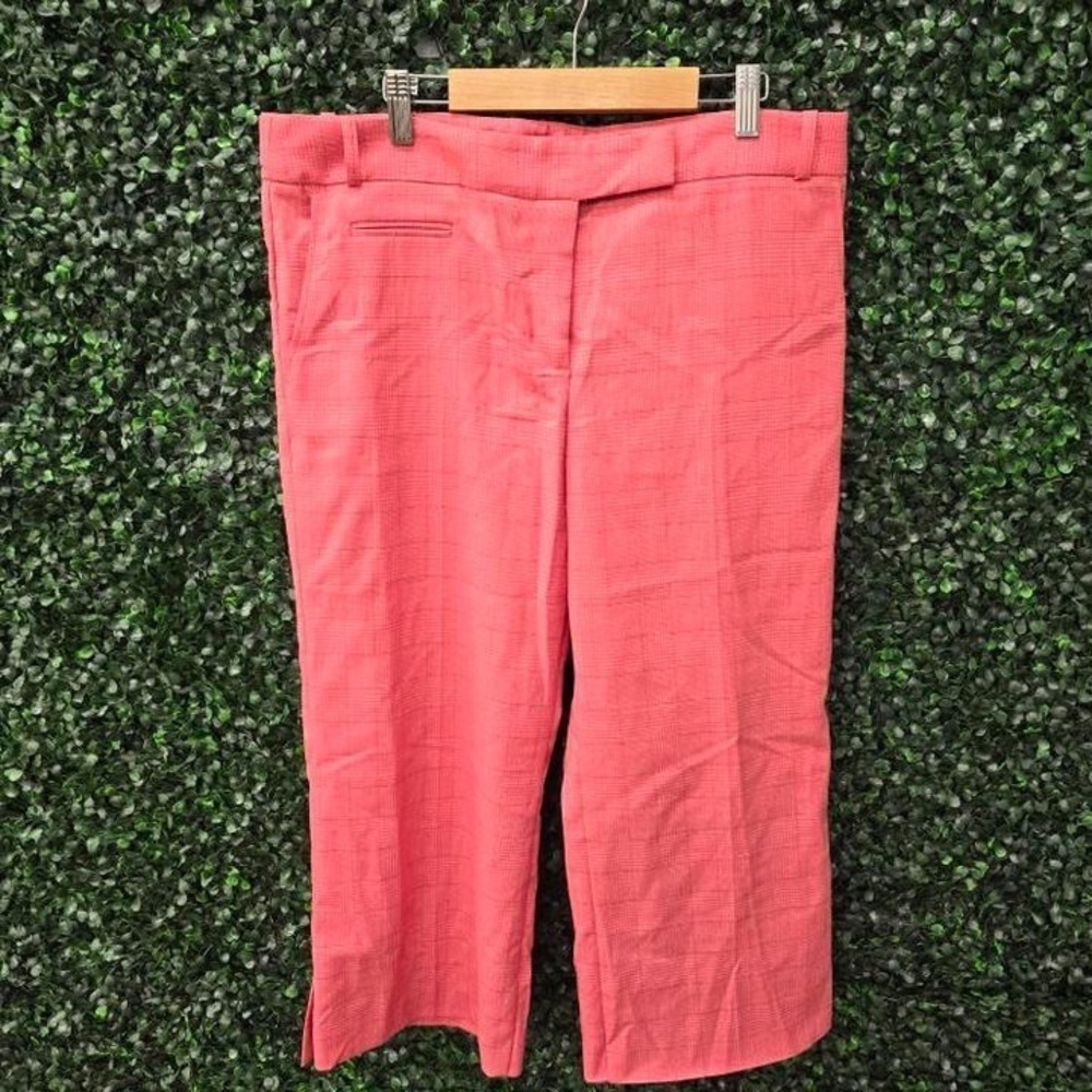 BCBGMAXAZRIA Pink Trousers - Size 10!